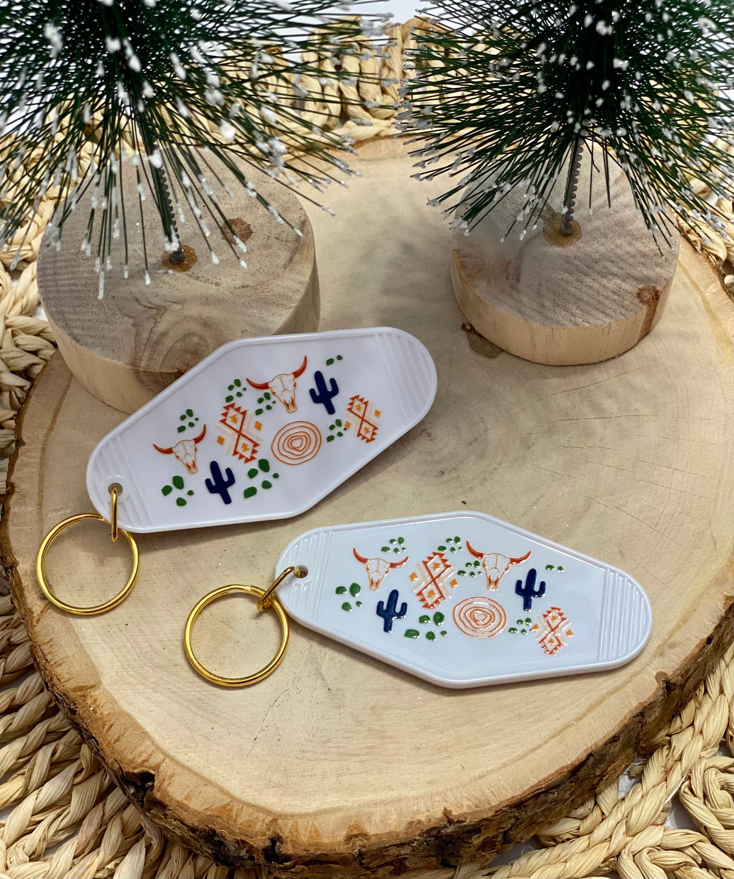 Western Retro Motel Keychain