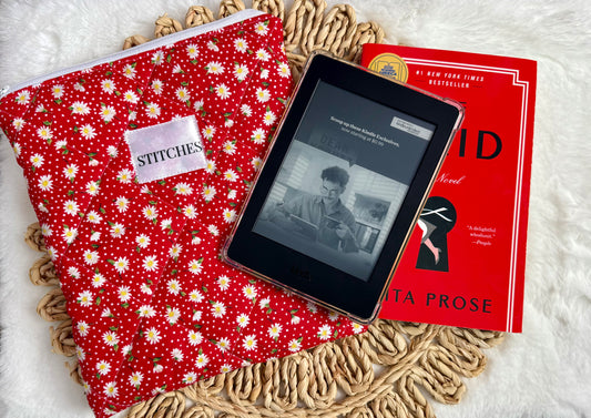 Red Daisy Kindle & Book Sleeve