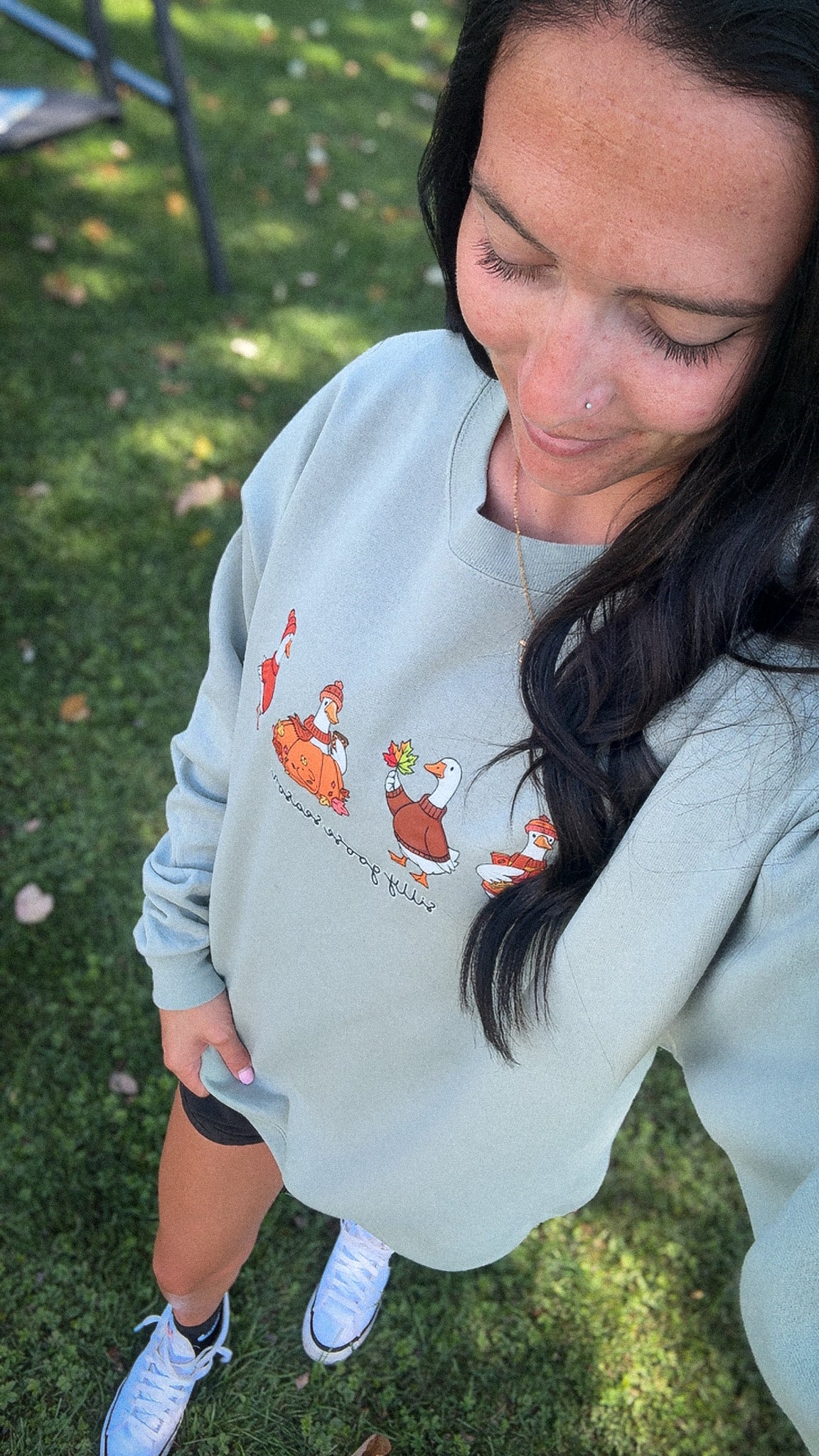 Silly goose Season 'Stonewashed Green' Crewneck