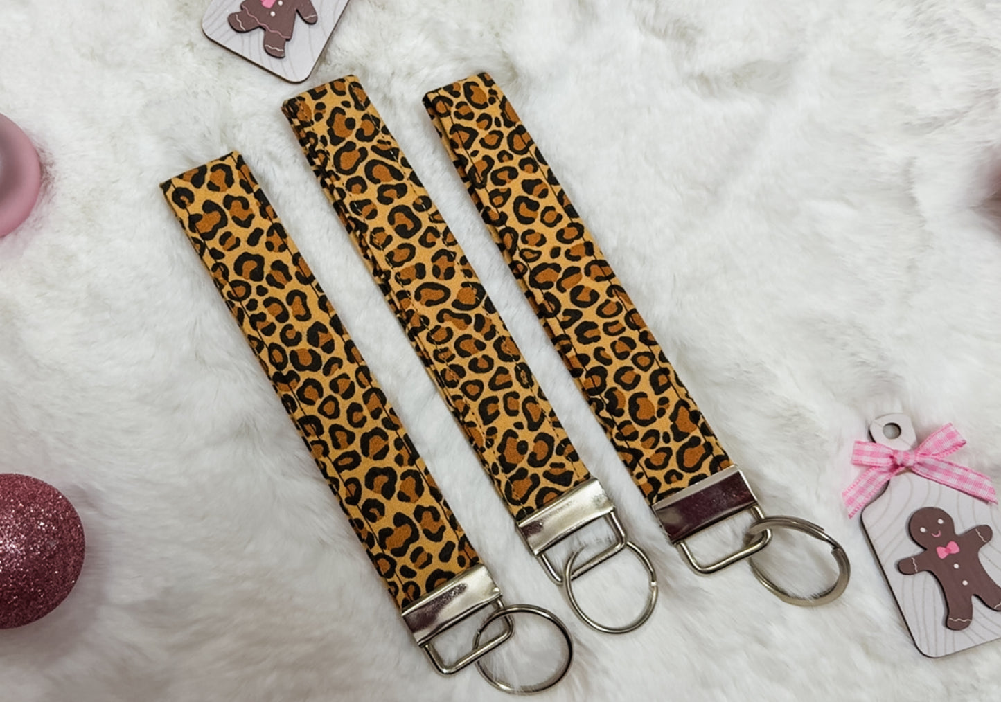 Classic Cheetah Wristlet