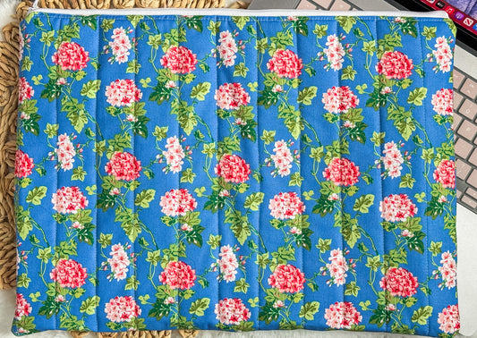 Cottage Bloom Laptop Sleeve