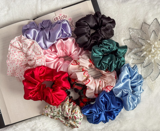 ✨ Mystery Scrunchie Bundle ✨
