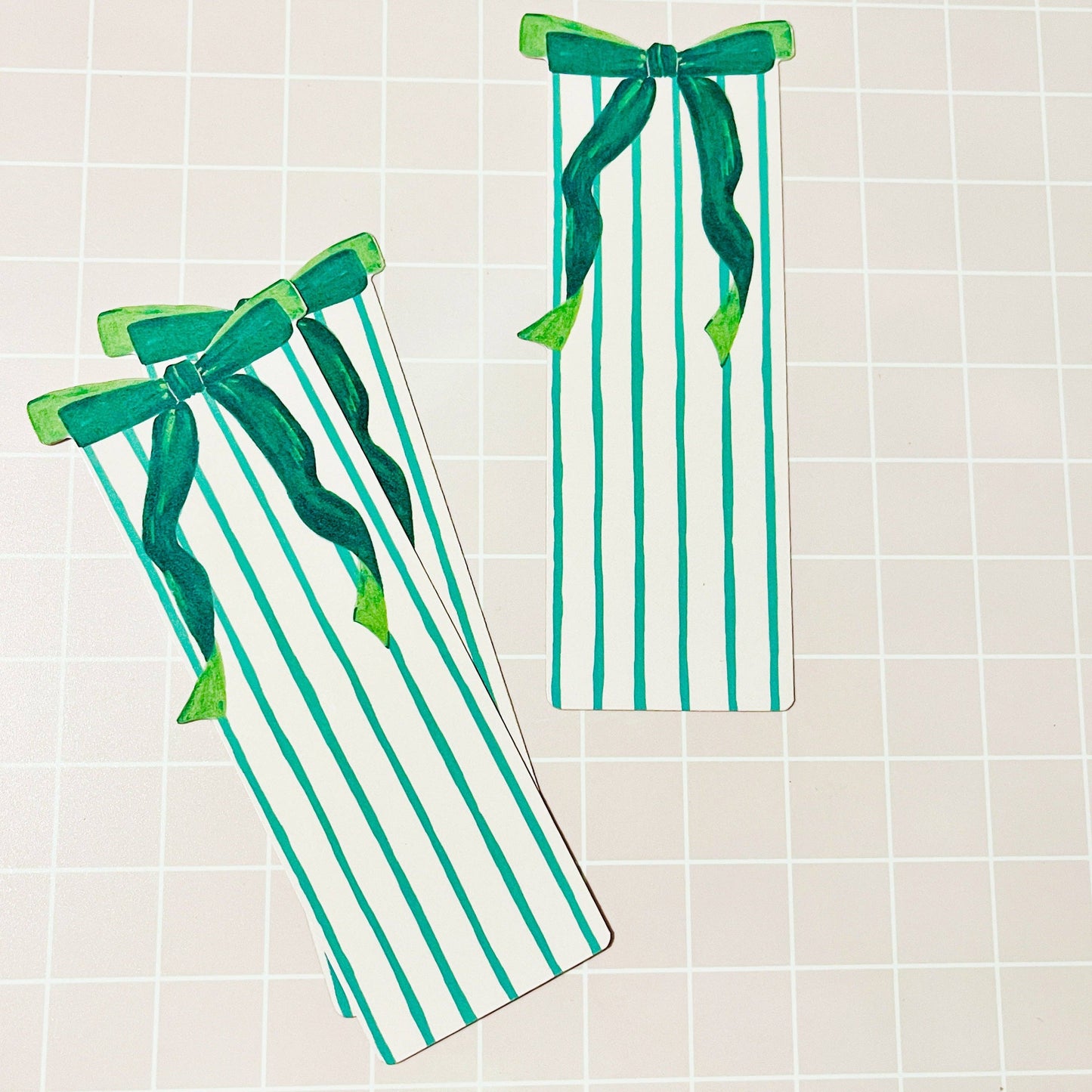 Bookmark Green Bow and Stripes